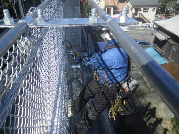 ストロンガー⼯法（既設落⽯防護柵補強⼯法）のイメージ3