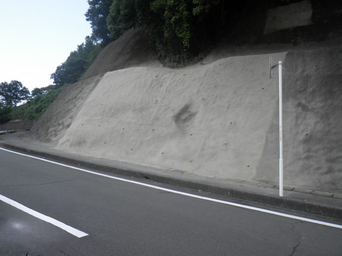 バスク⼯法wide（ポリマーセメントモルタルによる既設モルタル⾯の補修・保護⼯法）のイメージ2