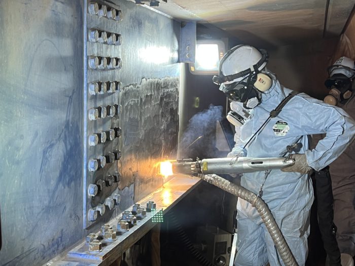 回転式レーザー素地調整工法（CoolLaser®工法）のイメージ1